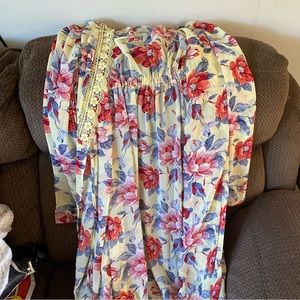 Boutique Kimono NWT